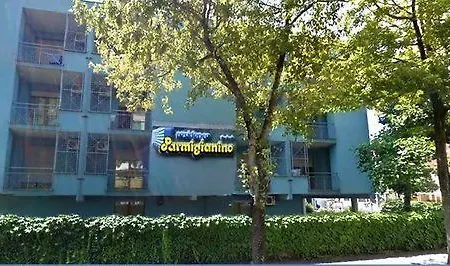 Aparthotel Parmigianino