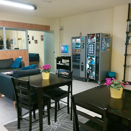 Parmigianino Aparthotel 3*