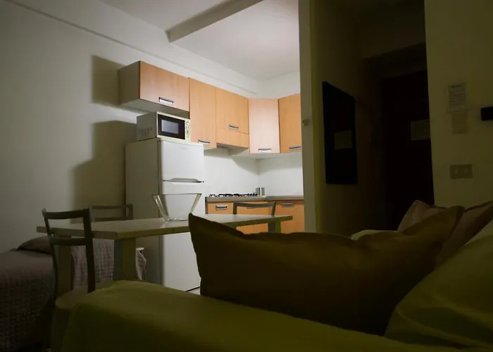 Parmigianino Apart Otel 3*