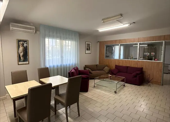 Parmigianino Apart Otel